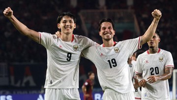 Debut Spektakuler Mitchell Baker: Hattrick dan Atmosfer Suporter Timnas Indonesia Curi Perhatian