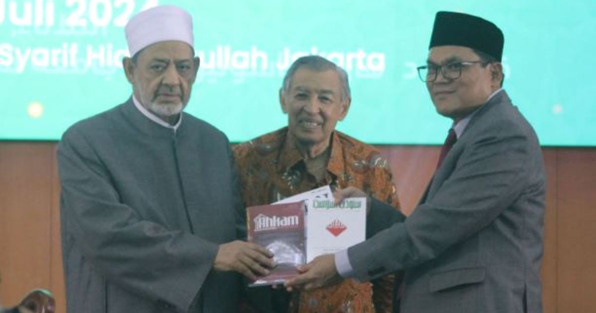 Dari Kairo untuk Dunia: Menelusuri Jejak Alumnus Al-Azhar yang Mengubah Wajah Sejarah
