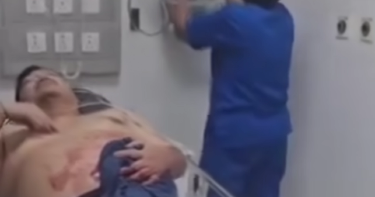 Bastian Sori saat menjalani perawatan di RSUD Kabupaten Tangerang. Foto: Istimewa.