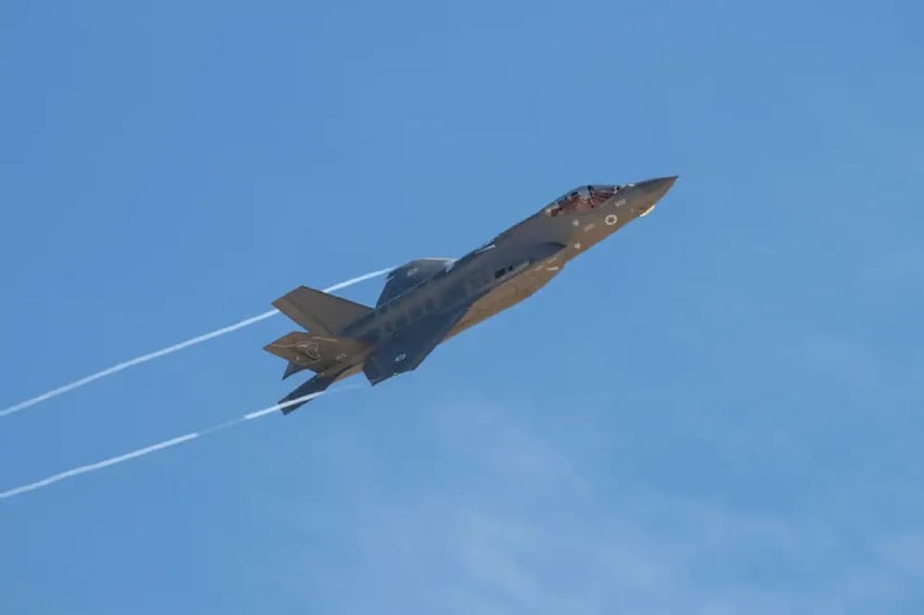 Israel akui kerahkan 200 pesawat, termasuk jet tempur siluman F-35, dalam serangan terhadap Iran. Foto/US Air Force/William R. Lewis