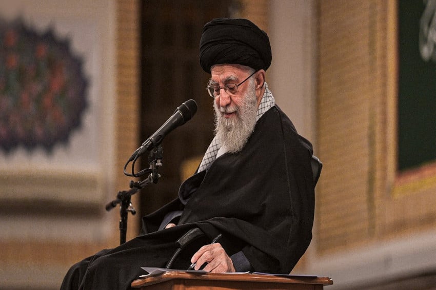 Khamenei Gugur dalam Serangan AS-Israel, Teheran Tetapkan 40 Hari Berkabung