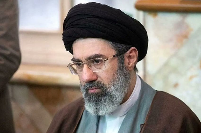 Mojtaba, Putra Khamenei, menjadi kandidat kuat pemimpin tertinggi Iran. Foto/X/@_GlobeObserver