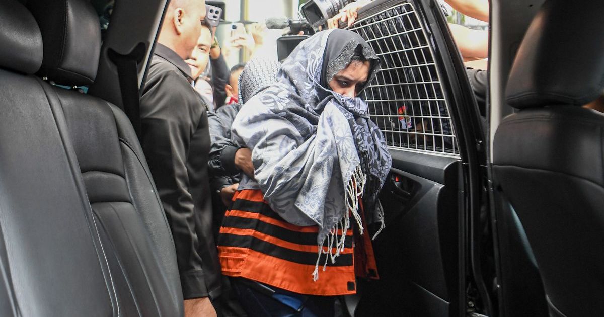 Kontroversi Baru! Perusahaan Suami dan Anak Fadia Arafiq Menguasai Proyek Pemerintah, Mengapa Bisa?