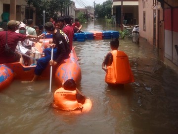 Foto: Salah satu titik banjir di perumahan di Periuk, Tangerang (dok.BPBD Tangerang)