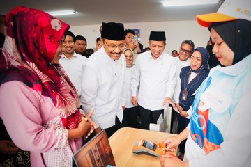 Gencar Dorong Kemandirian Ekonomi, Gus Ipul Targetkan 5 Juta KPM PKH Jatim Bergabung Koperasi Merah Putih