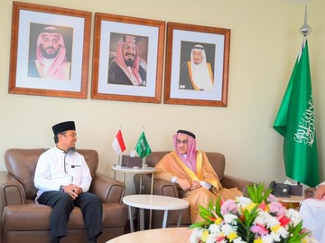 Gubernur Sulsel Sampaikan Aspirasi Perdamaian Dunia saat Audiensi dengan Duta Besar Arab Saudi