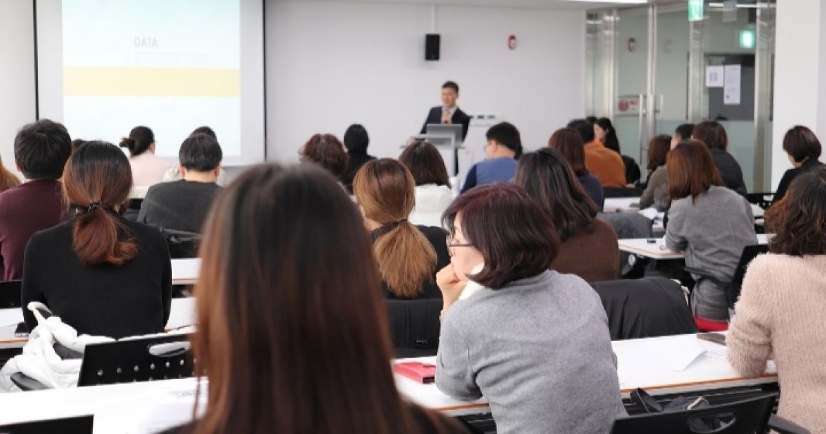 Panduan Memilih Jurusan Kuliah: Menavigasi Karier di Tengah Dominasi AI