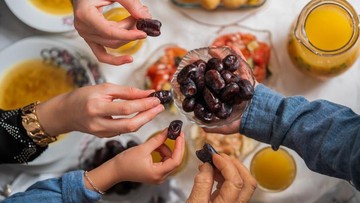 Tepat Waktu! Cek Jam Sakral Magrib untuk Berbuka Puasa di Jakarta dan Bodetabek Hari Ini, 16 Maret 2026