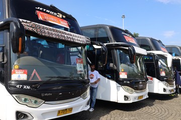 PAM JAYA Kerahkan 15 Armada Bus, Dukung Penuh Program Mudik Gratis Pemprov DKI ke Sumatera dan Jawa