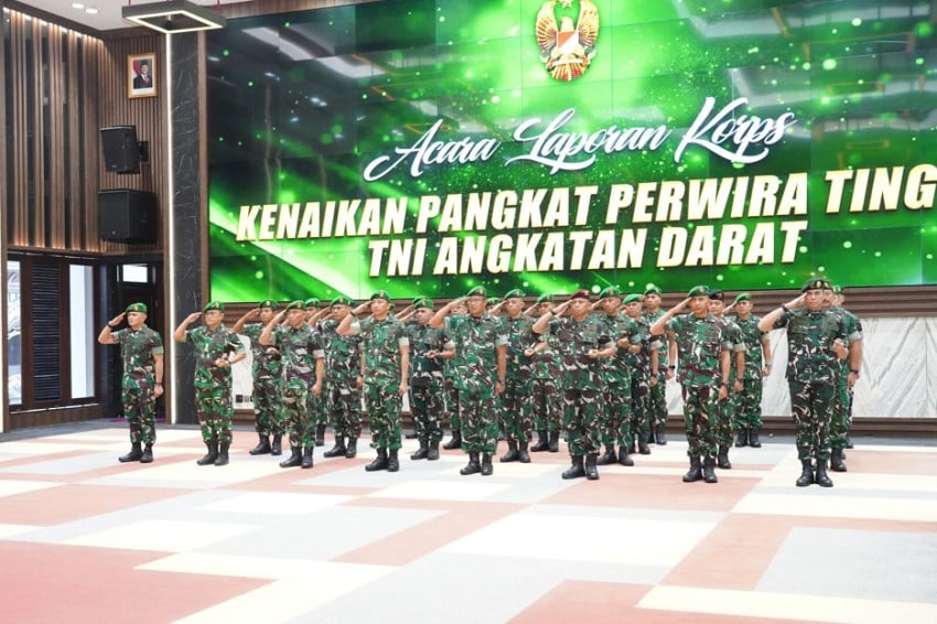 Sebanyak 28 Perwira Tinggi (Pati) TNI AD resmi naik pangkat. Foto/Dispenad