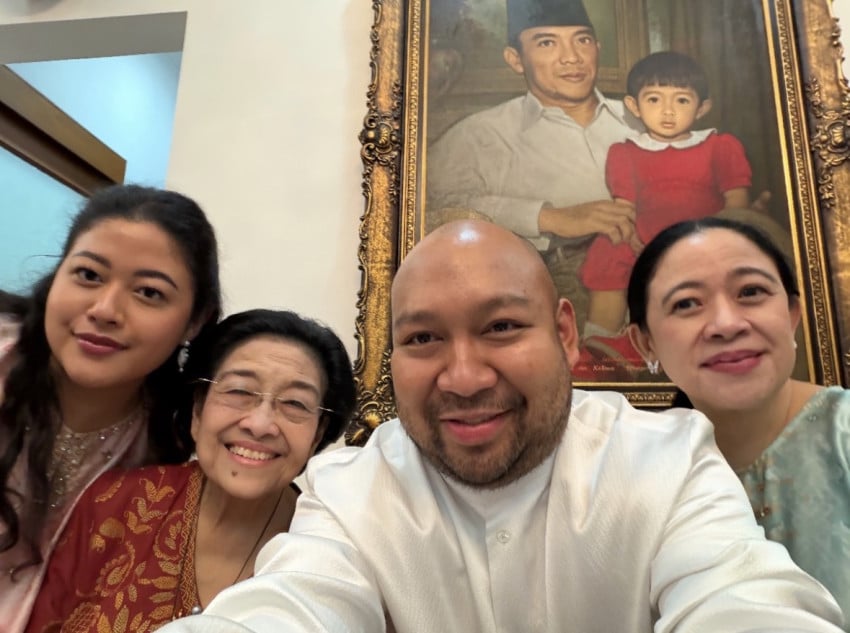 Putra Presiden Prabowo Subianto, Didit Hediprasetyo atau Didit Prabowo, melakukan silaturahmi Idulfitri 1447 Hijriah ke Presiden ke-5 RI Megawati Soekarnoputri. Dalam kesempatan itu, mereka turut merayakan ulang tahun Didit yang ke-42. Foto/Instagram @rag