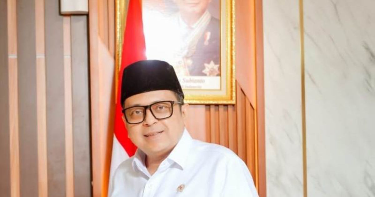 Kepala BPJPH mengingatkan pentingnya memastikan kehalalan produk oleh-oleh yang dibeli di momen Lebaran. foto: BPJPH