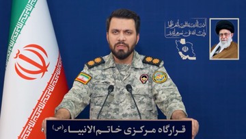 Juru bicara Markas Besar Pusat Khatam al-Anbia pada militer Iran, Letnan Kolonel Ebrahim Zolfaqari (dok. Viory News Agency)