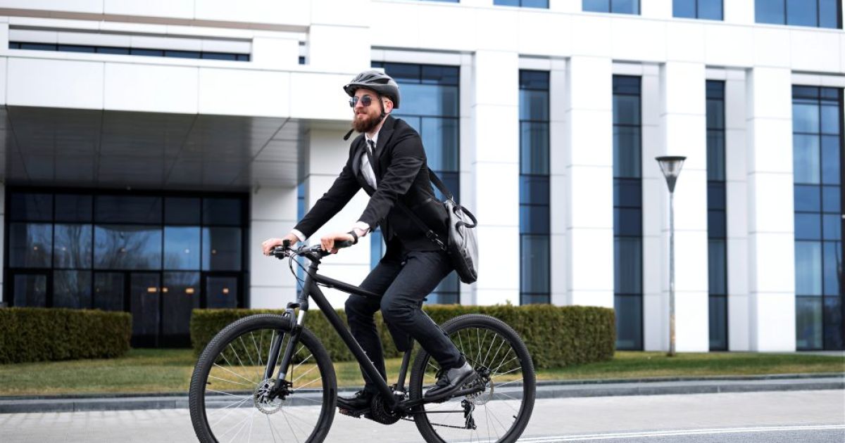 Krisis BBM Dorong Tren Bike to Work, Ini 11 Tips Bersepeda Aman untuk Pemula