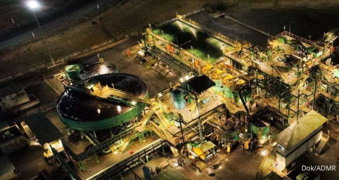 ILUSTRASI. PT Alamtri Minerals Indonesia Tbk (ADMR) mengalokasikan dana US$ 120 juta atau 44,25% laba bersih tahun buku 2025 sebagai dividen. (Dok/ADMR)