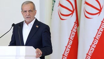 Presiden Iran Masoud Pezeshkian (dok. Hayk Baghdasaryan/Photolure via REUTERS/File Photo)
