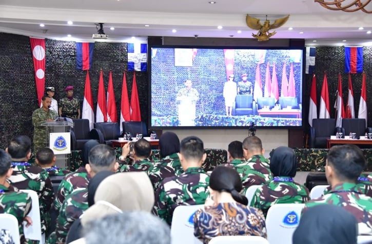 Ladokgi TNI Angkatan Laut (AL) RE Martadinata menekankan pentingnya penerapan nilai-nilai Prima bagi dokter gigi. Foto/istimewa
