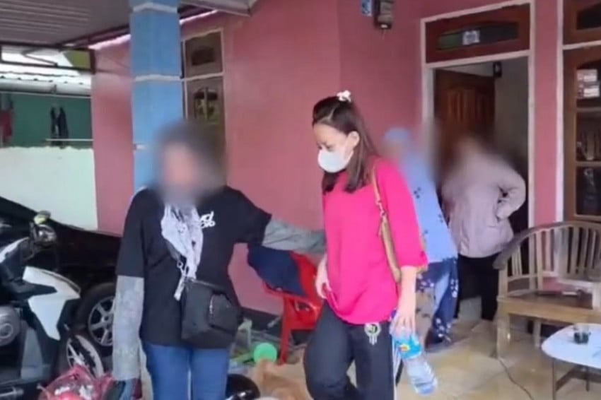 Dittipidnarkoba Bareskrim Polri menangkap istri dan dua anak bandar narkoba asal NTB, Erwin Iskandar alias Koh Erwin. Foto/SindoNews