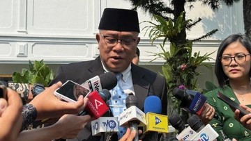 Mohammad Jumhur Hidayat resmi dilantik sebagai Menteri Lingkungan Hidup Republik Indonesia menggantikan Hanif Faisol Nurofiq. Detikcom/Eva