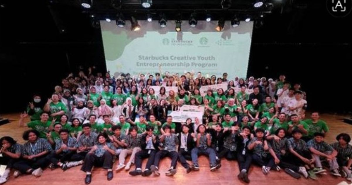 Starbucks Creative Youth Entrepreneurship Program bertujuan untuk menginspirasi siswa SMA/SMK agar bisa mengeksplorasi kewirausahaan sebagai pilihan karier masa depan. foto: Starbucks Indonesia
