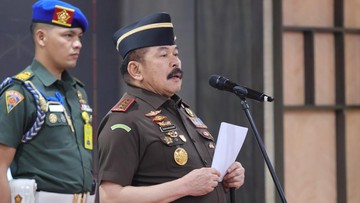 Jaksa Agung Sanitiar (ST) Burhanuddin resmi melantik 14 Kepala Kejaksaan Tinggi (Kajati) dan sejumlah Pejabat Eselon II di Lingkungan Kejaksaan Agung, pada Rabu (29/4). (Arsip Kejaksaan Agung)