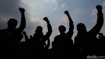 Alasan Tanggal 1 Mei Jadi Libur Nasional, Ini Sejarah soal Hari Buruh/Foto: Gilang Faturahman/detikfoto