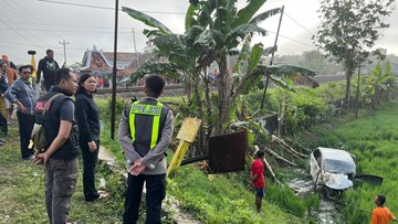 Tragedi Perlintasan KA Grobogan: Korban Tewas Kecelakaan Pengantar Haji Bertambah Jadi Lima Jiwa