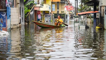 Ilustrasi banjir. (ANTARA FOTO/RAISAN AL FARISI)
