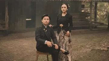 Ilustrasi: Pesona Klasik Jawa dalam Pemotretan Prewedding Aksa Uyun, Putra Soimah yang Siap Menikah