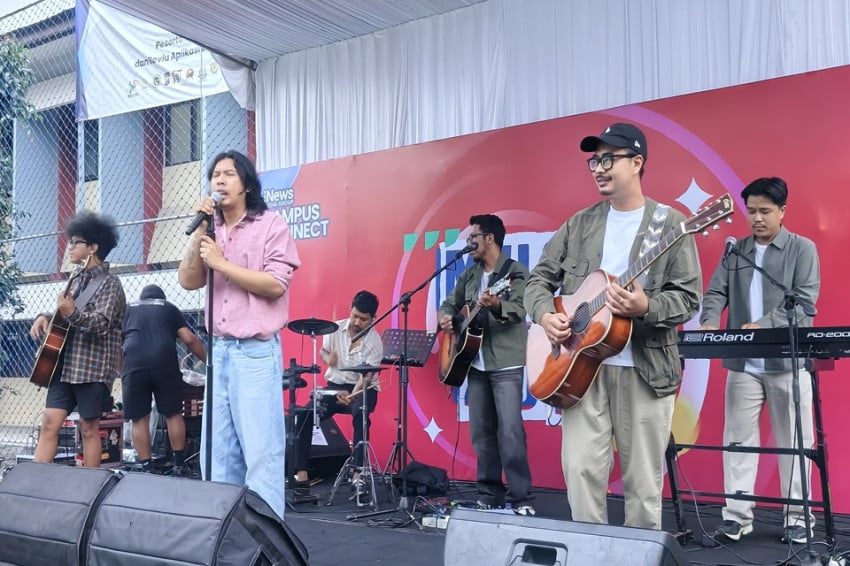 Good Morning Everyone tampil di acara Musiczone di iNews Campus Connect Unsoed pada Rabu (6/5/2026). Foto: IMG/Mei Sada Sirait