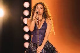 Shakira
		
									@CHRISCORNEJO
					
					
		
					
	

	
		Español