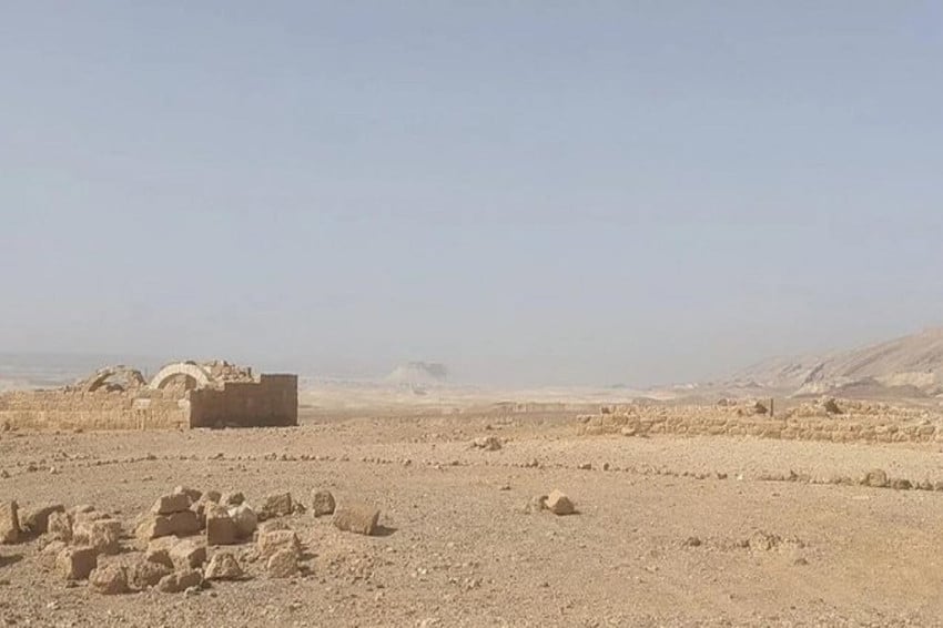 Israel telah membangun dan mengoperasikan pangkalan militer rahasia di wilayah gurun di Irak untuk perang melawan Iran. Foto/X @TheCradleMedia
