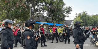 Ilustrasi: Antisipasi Rivalitas Tinggi, Polres Purwakarta Perketat Pengamanan Laga Klasik Persib Kontra Persija