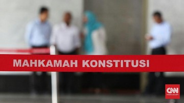 DPR respons putusan MK soal Jakarta tetap ibu kota. (CNN Indonesia/Adhi Wicaksono)