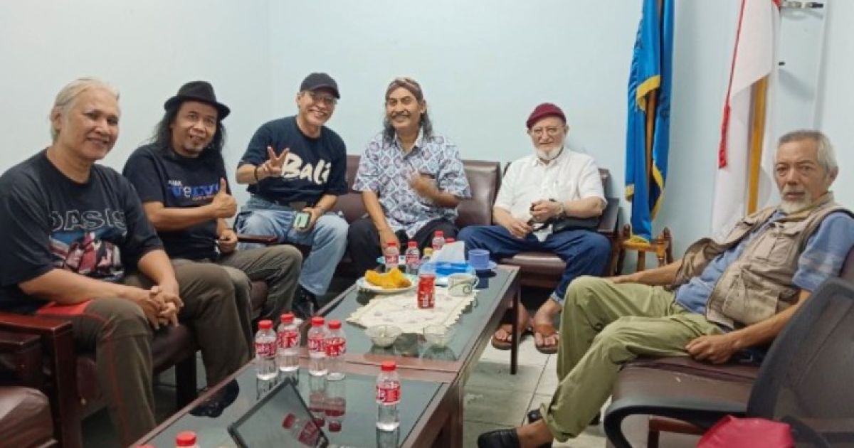 PWI Jaya sie Musik dan Film dan tim Tiga Jantung gelar rapat pematangan Konser Musik Spiritual Mahabbah Allah Pakem 9. foto: Istimewa