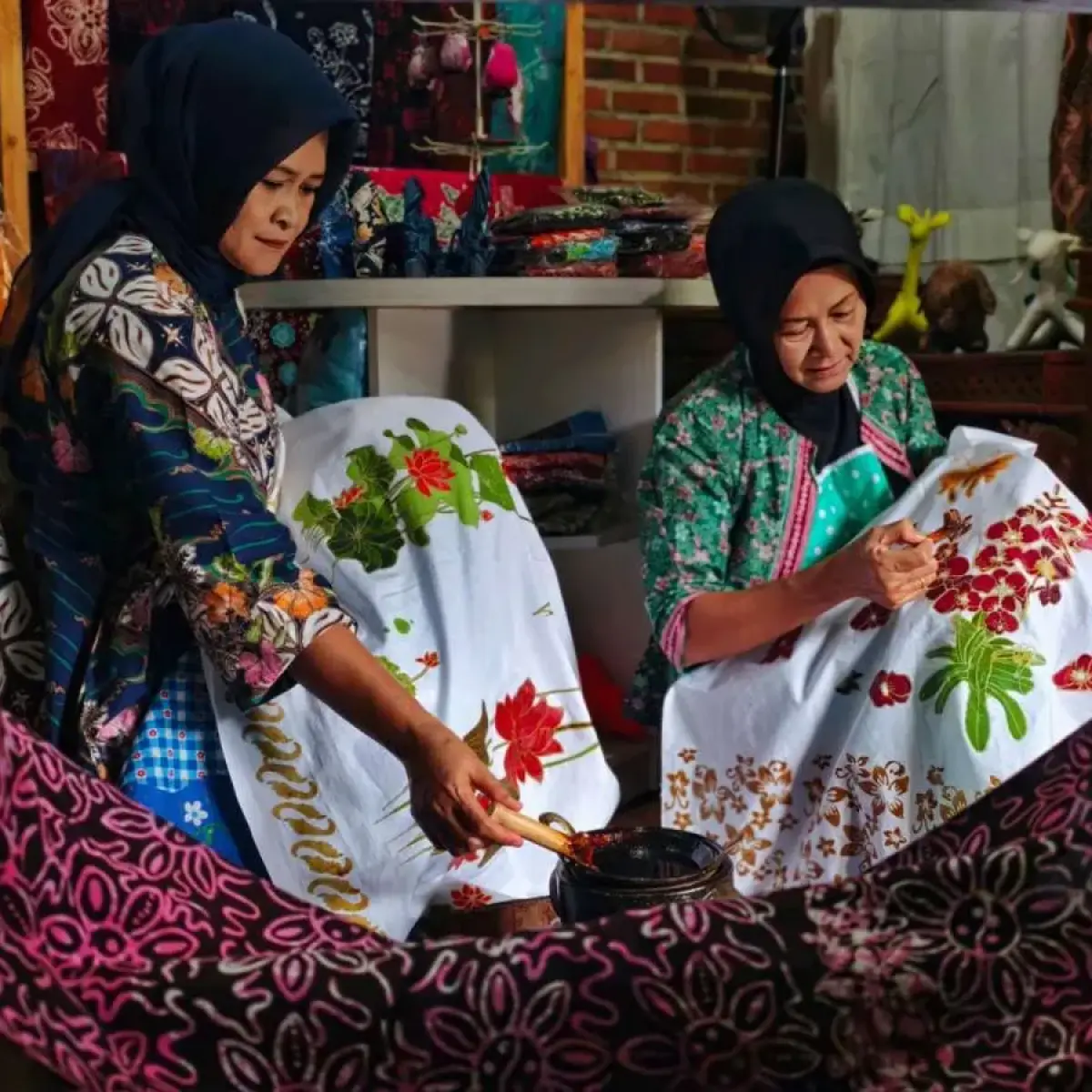Sinergi Holding Ultra Mikro: PNM Bidik Laba Rp1,14 Triliun di 2025 Lewat Penguatan Pembiayaan Mikro