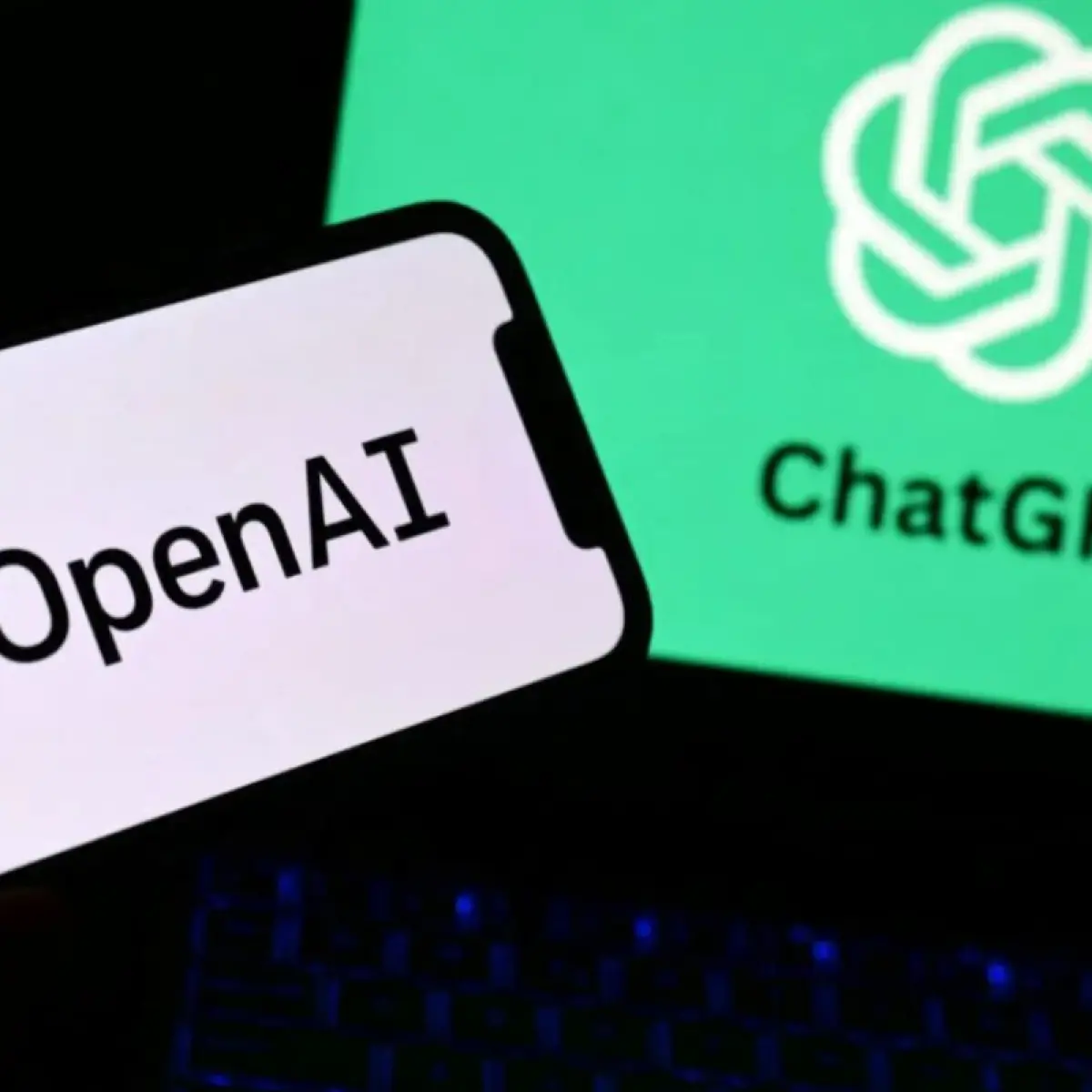 Ilustrasi: OpenAI Maju Lebih Cepat: Ponsel Pintar Berbasis AI Diprediksi Masuk Produksi Massal 2027