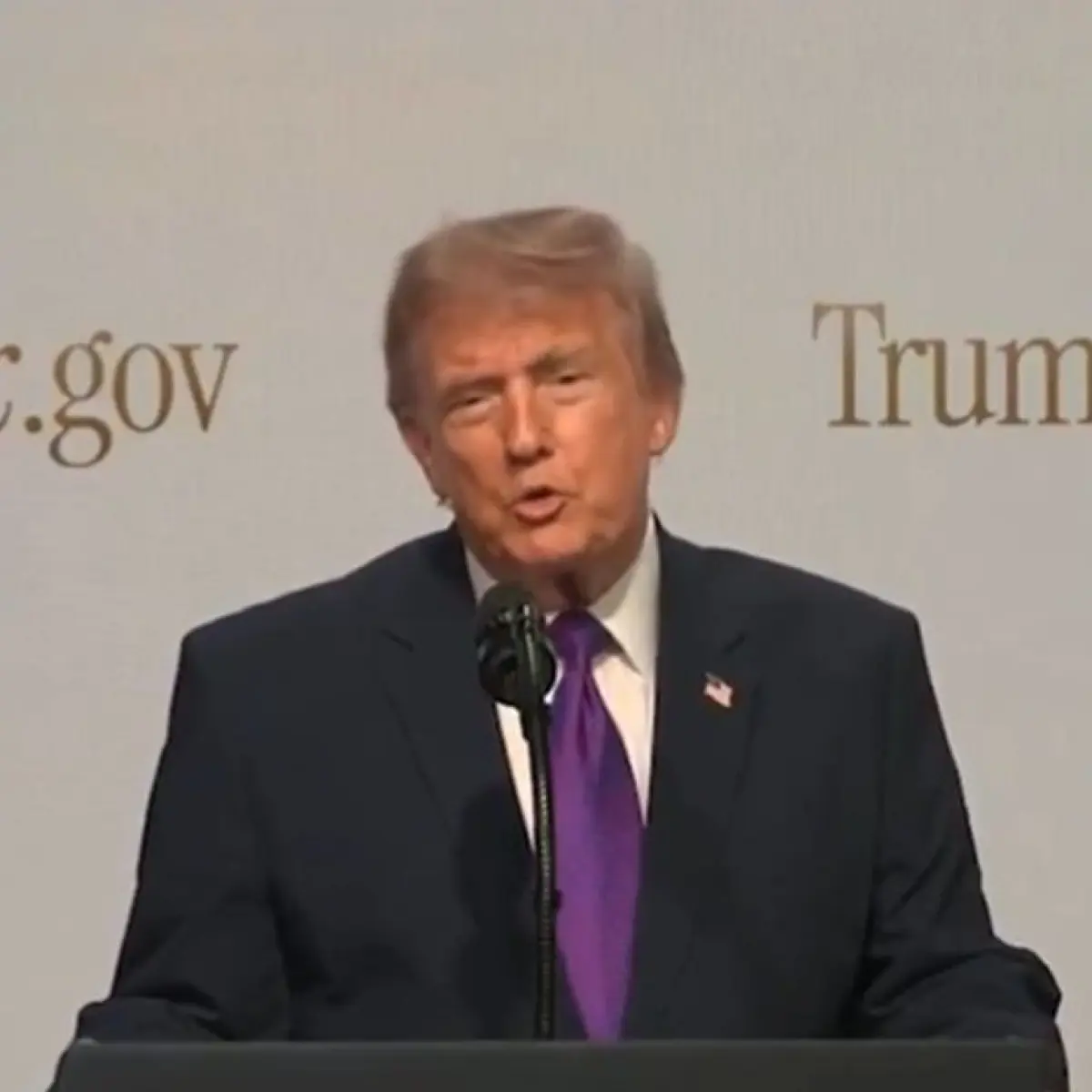 DOJ AS Alokasikan Dana Kompensasi Rp28 Triliun untuk Sekutu Donald Trump, Menuai Kritik Tajam