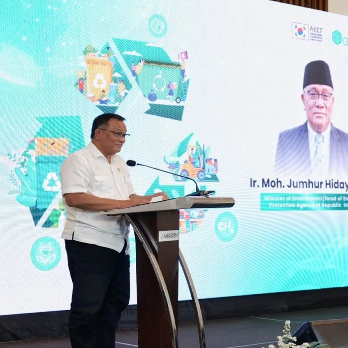 Menteri LH/Kepala BPLH, Moh Jumhur Hidayat saat peluncuran proyek ASEAN-Korea Cooperation for Methane Mitigation (AKCMM).(MI/HO)