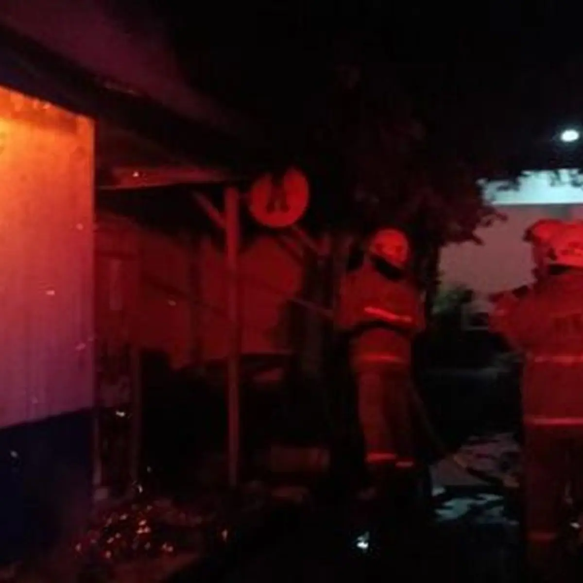 Foto: Kebakaran terjadi pada pos jaga Satpas SIM di Jalan Daan Mogot (dok istimewa)