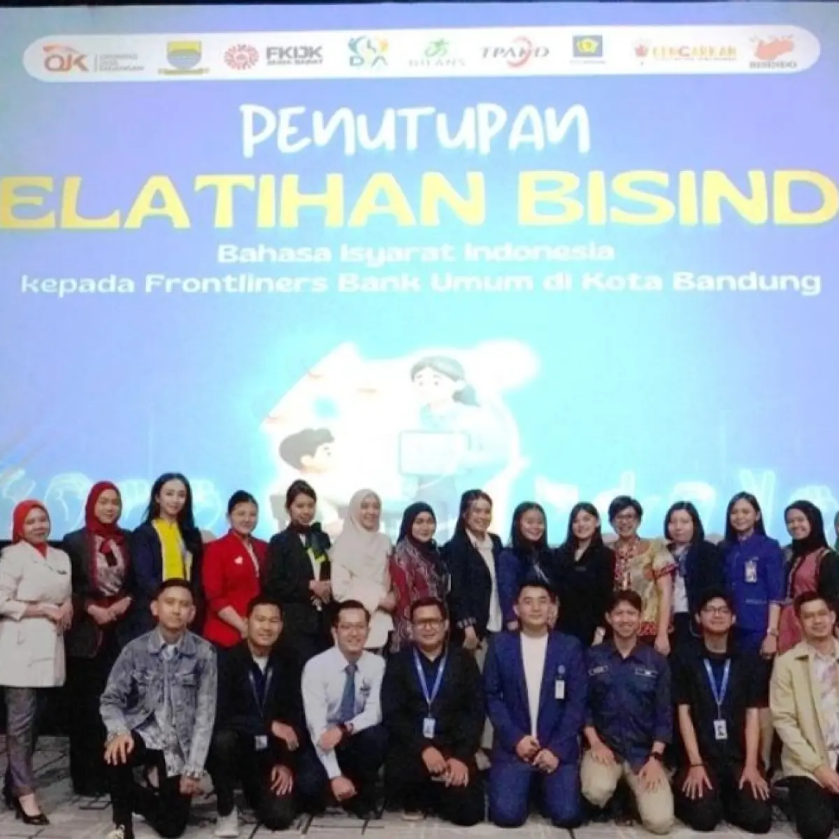 OJK Jabar Tingkatkan Inklusi Keuangan: Teller Bank Dibekali Bahasa Isyarat Demi Pelayanan Inklusif
