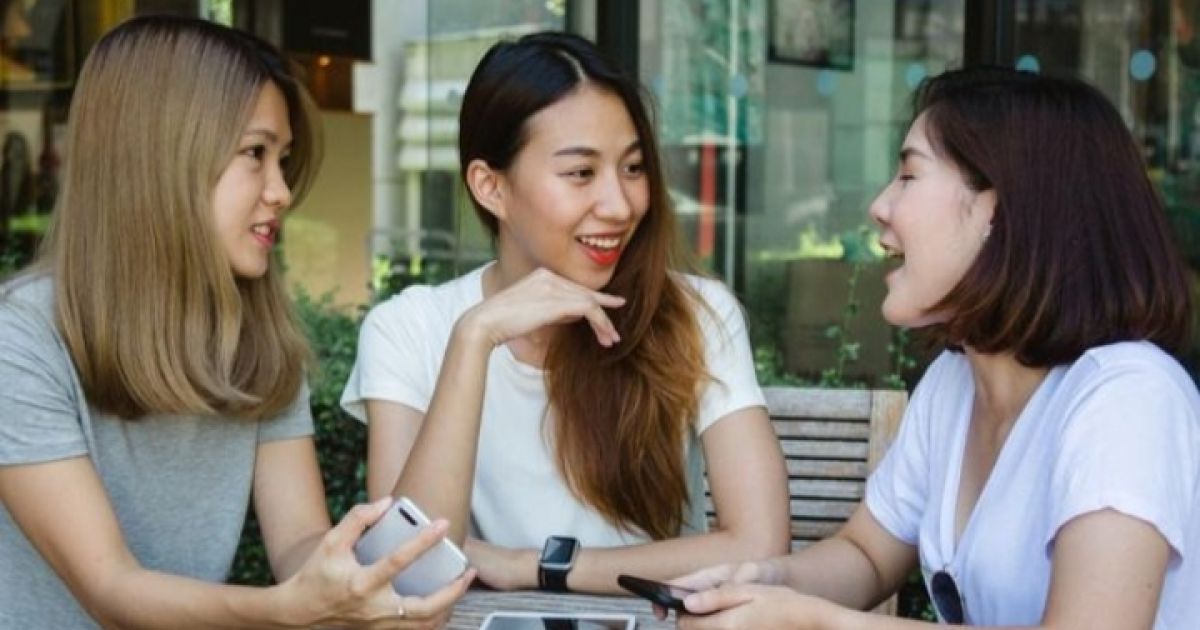 Jenis Percakapan yang Biasanya Dihindari Orang Ber-IQ Tinggi (Foto: Ilustrasi/Magnific)