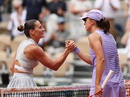 Kejutan Besar di Roland Garros: Dominasi Iga Świątek Dipatahkan Marta Kostyuk