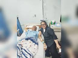 Aksi Solidaritas Dewi Irawan Galang Dana untuk Pemulihan Kesehatan Tio Pakusadewo