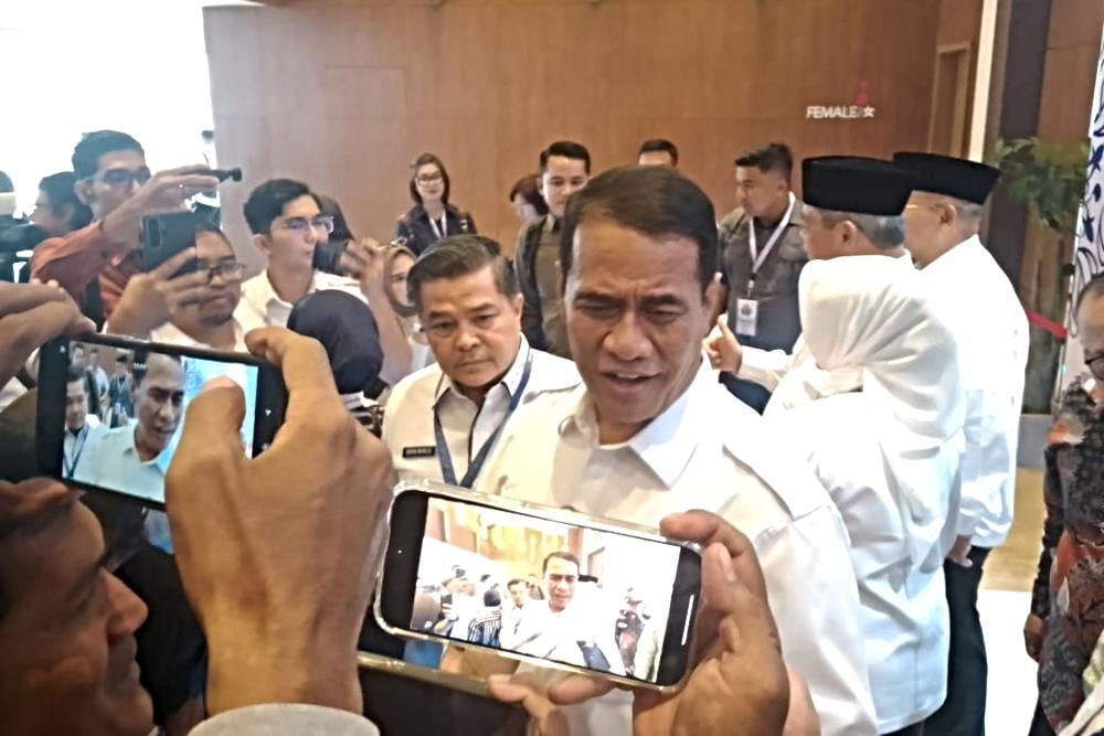 Menteri Pertanian (Mentan) Andi Amran Sulaiman saat melakukan kunjungan ke Batam/Engesti