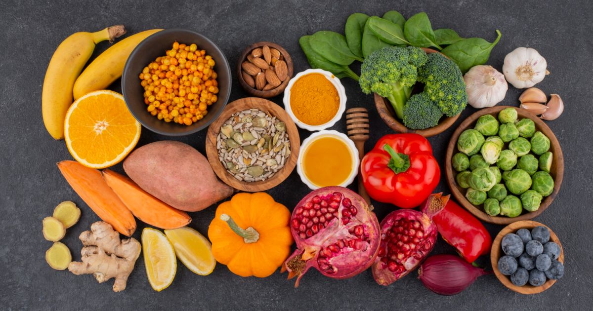 Ilustrasi superfood untuk menjaga kecantikan kulit [Foto:Magnific]