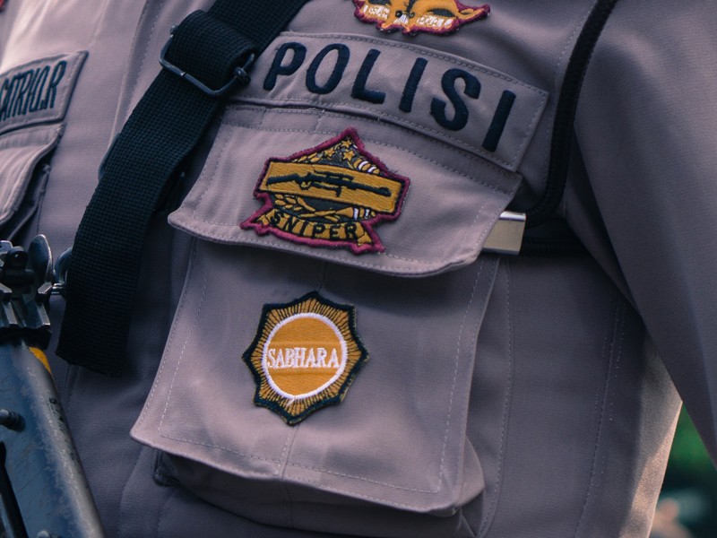 Polisi. DOK