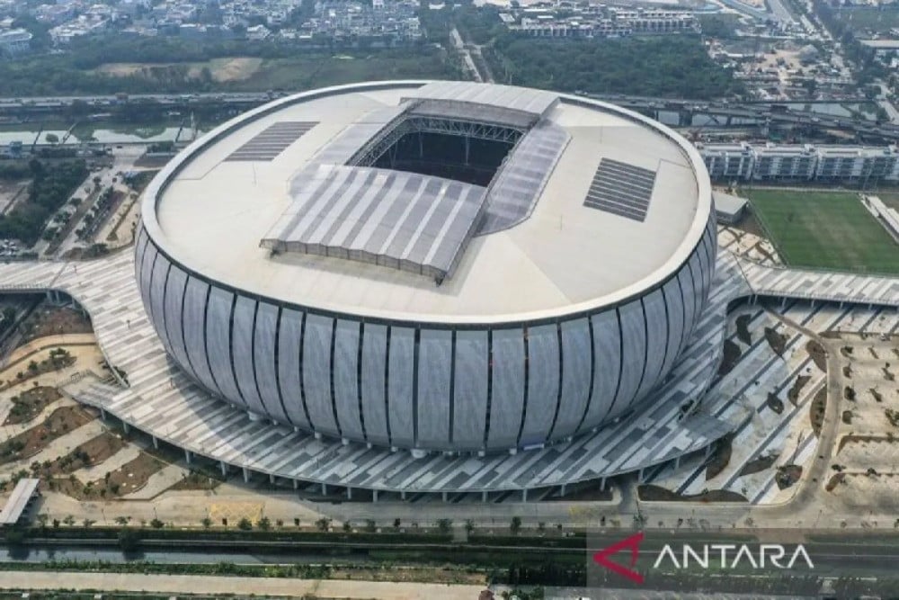 Foto udara Jakarta International Stadium (JIS) di Tanjung Priok, Jakarta/Antara-Galih Pradipta