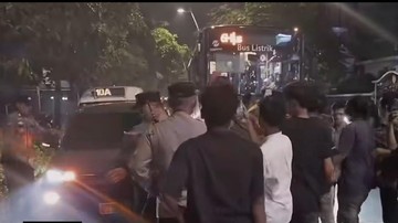 Aksi Malam di Cikini Dibubarkan Polisi, Kunci Pembubaran: Tidak Ada Surat Pemberitahuan Resmi