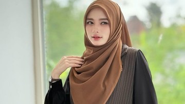 Inara Rusli lebih tenag setelah anak-anak kembali tinggal bareng dengannya. Foto: dok Instagram mommy_starla